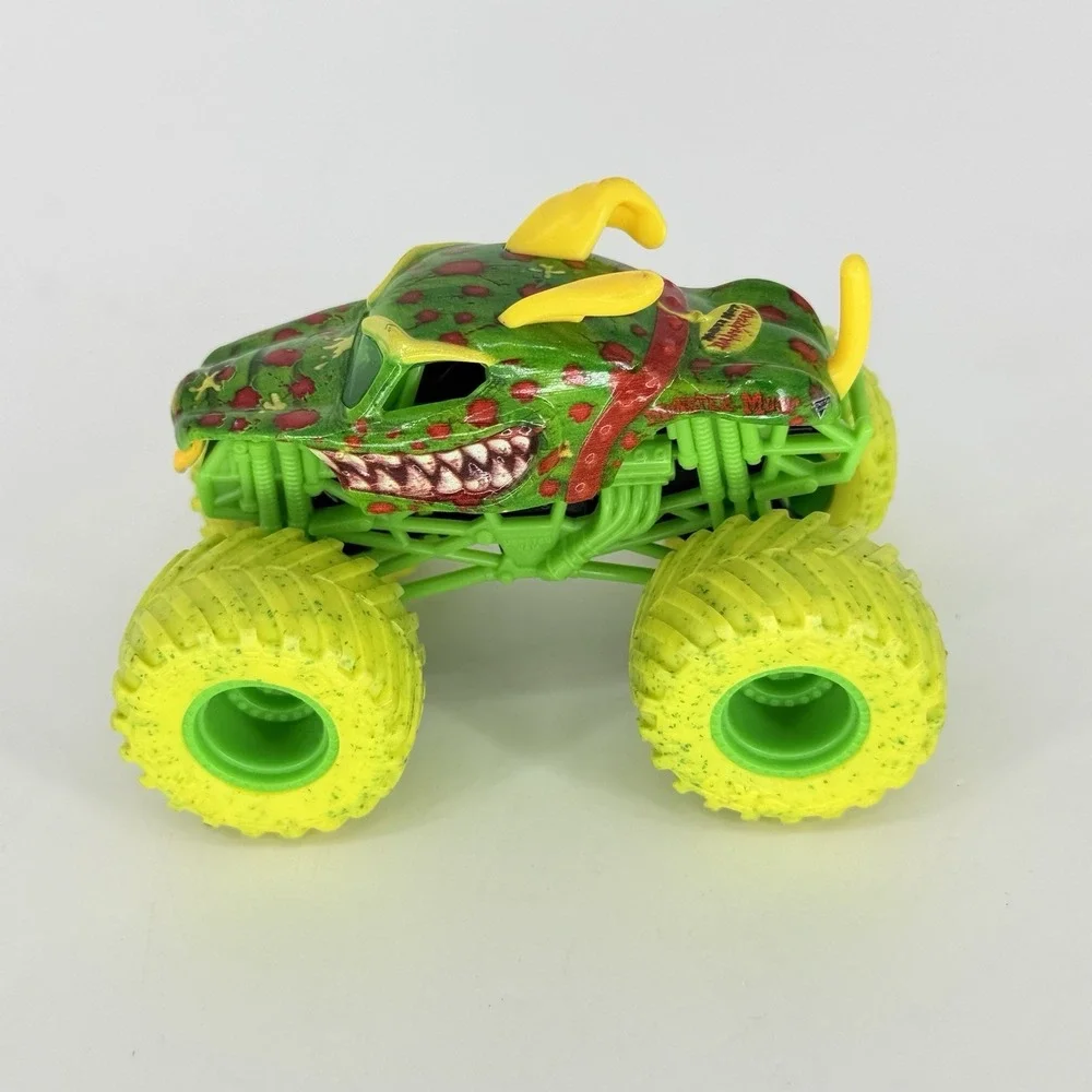 Monster Jam Zombie Invasion Mutt Dalmatian 1:64 Diecast Truck Rare HTF